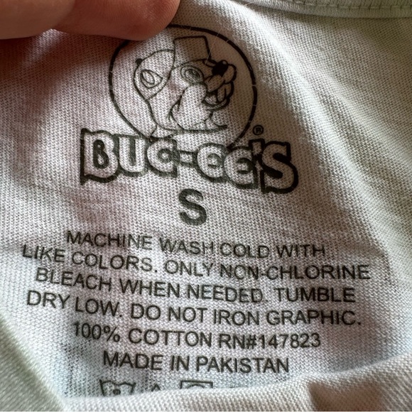 Buc-ee’s You Can’t Make Everybody Happy + You’re Not Buc-ees Tshirt Size Small - Picture 3 of 8